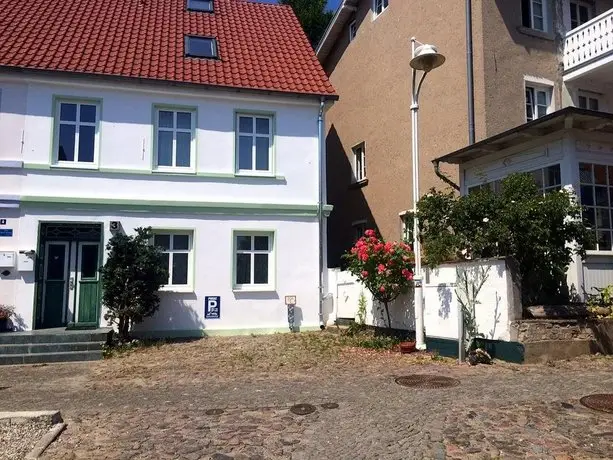 Ferienhaus am Ufer