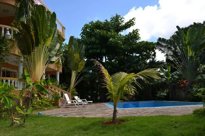 Apartments with Balcony in the Villa Pool