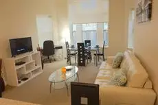 Heaven on Washington Fully Furnished Apartments 