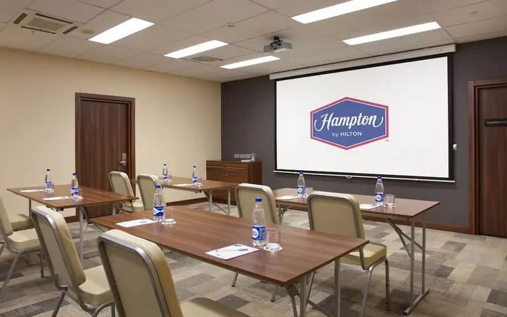 Hampton by Hilton Minsk City Centre 