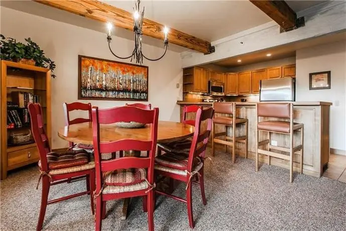 Snowmass Mountain J5 - 3 Bedrooms Condo