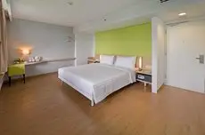 Whiz Prime Hotel Pajajaran Bogor 