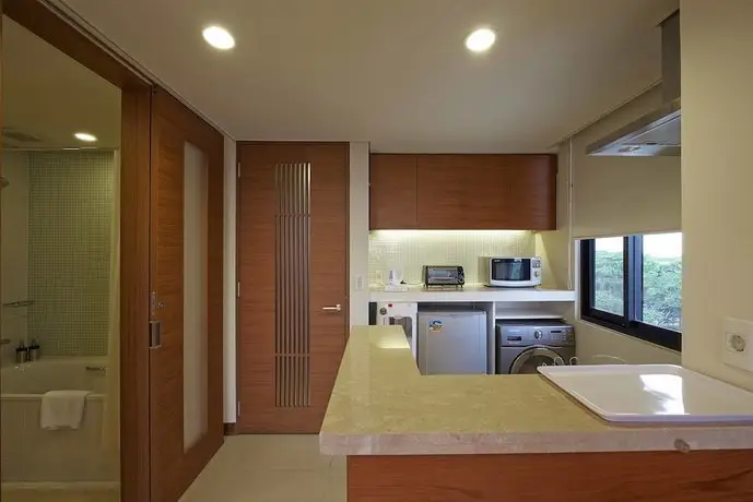 Axia South Cikarang Service Apartment 