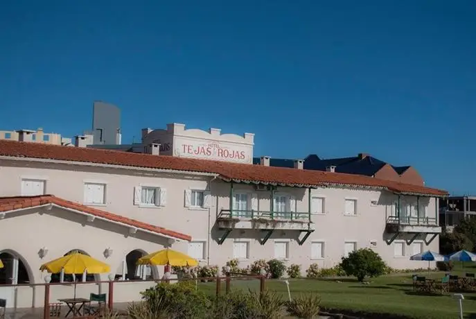 Hotel Tejas Rojas