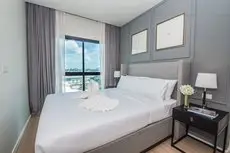 Dlux Condominium Phuket 