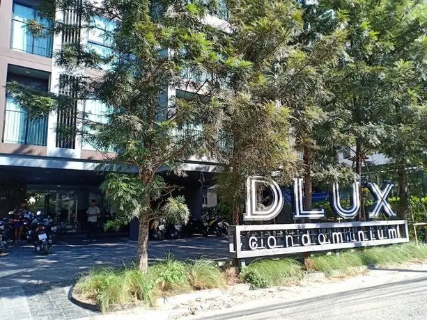 Dlux Condominium Phuket 