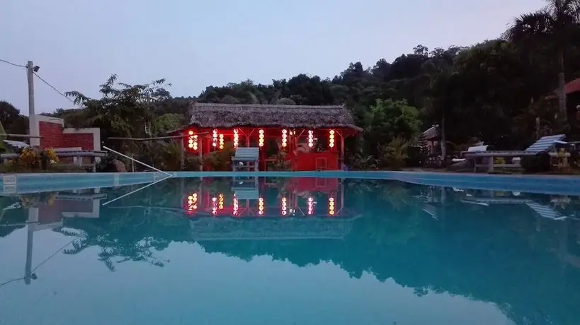 Thuy House Resort