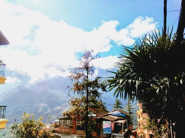 Mountain Clouds Sapa Hostel 