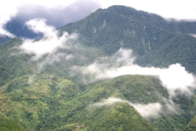 Mountain Clouds Sapa Hostel 