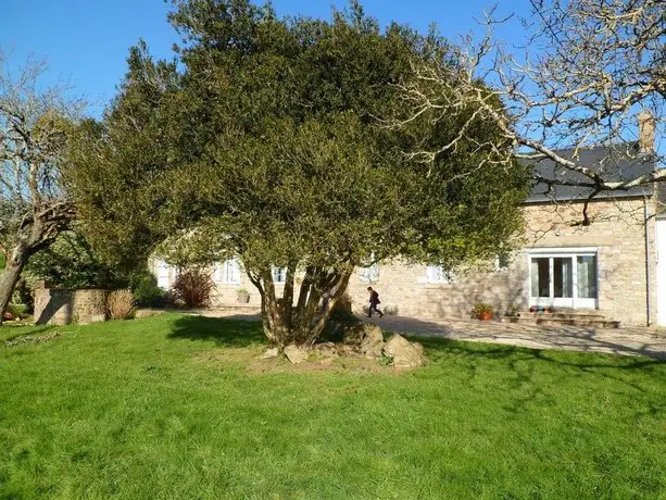 Farmhouse in an amazing private park 