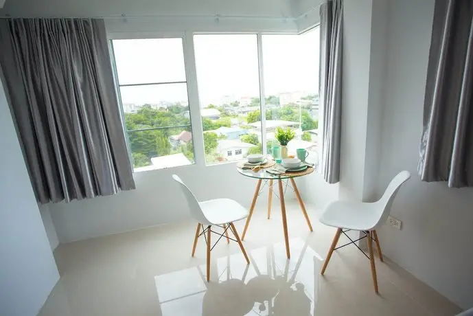 Des Res Serviced Apartment