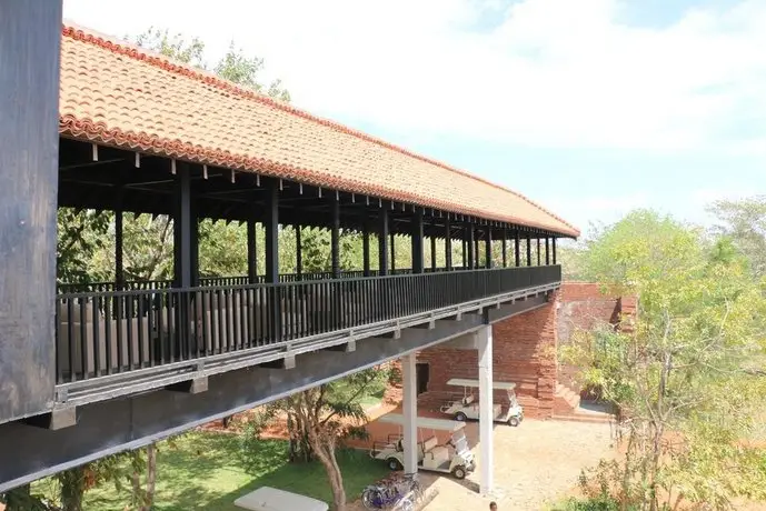 Sigiriya Jungles 