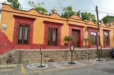 Hotel Azucenas 