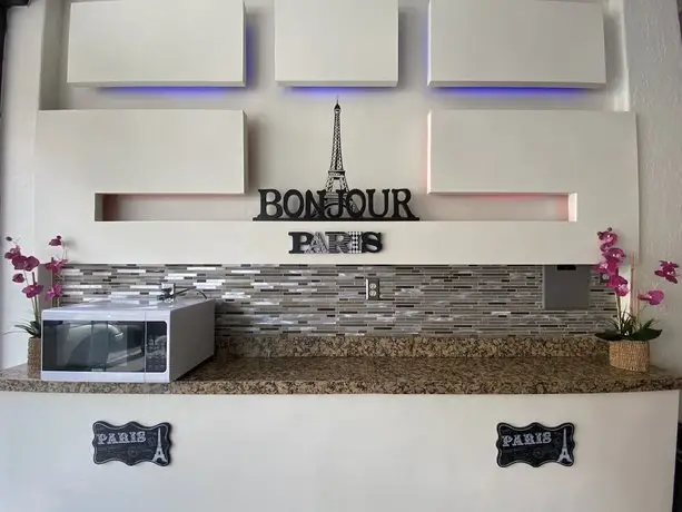 Hotel Paris Tijuana