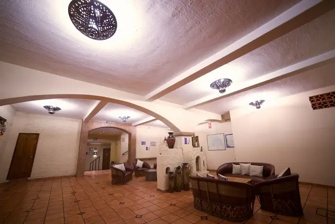 Hotel Hacienda del Sol 