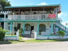 The Apartments at Jolly Castle 