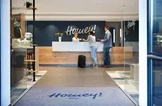 Homey Hotel 