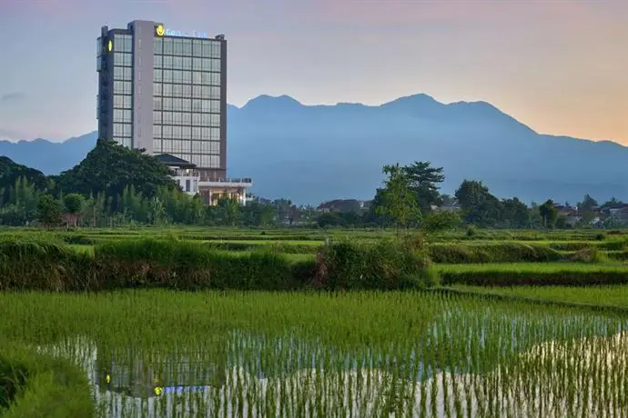 Lombok Astoria Hotel 