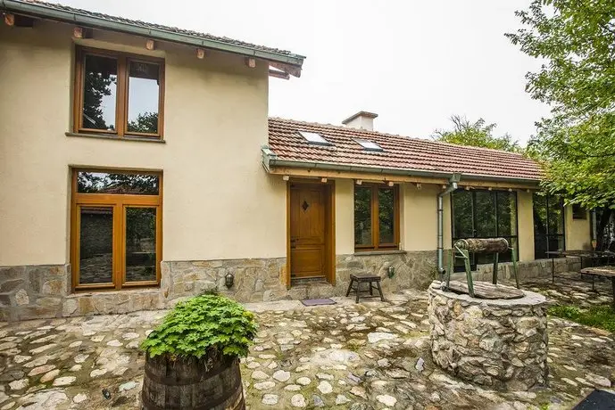 Guest House Podkovite 