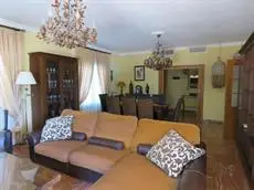 Ribalta Holiday Home 