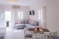 Milos Bay Suites 