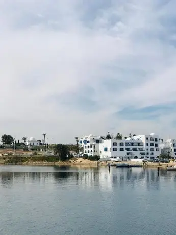 Private Apartment at Marina Monastir