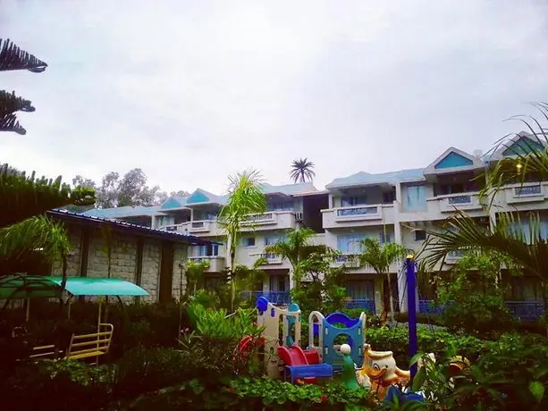 Humming Bird Resort 