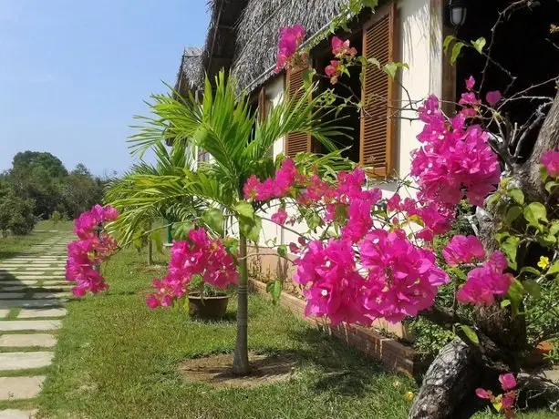 Spring Garden Homestay Cua Duong 