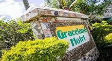 Graceland Hotel 