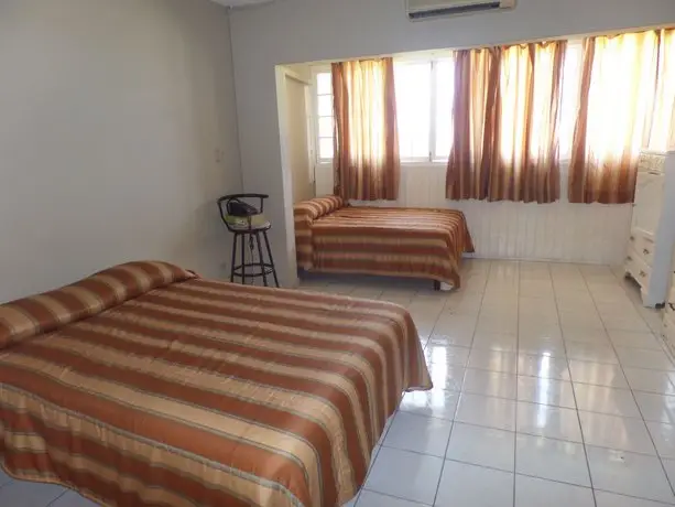 Rooms On the Hip Strip - Montego Bay 