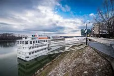 Botel Pressburg 