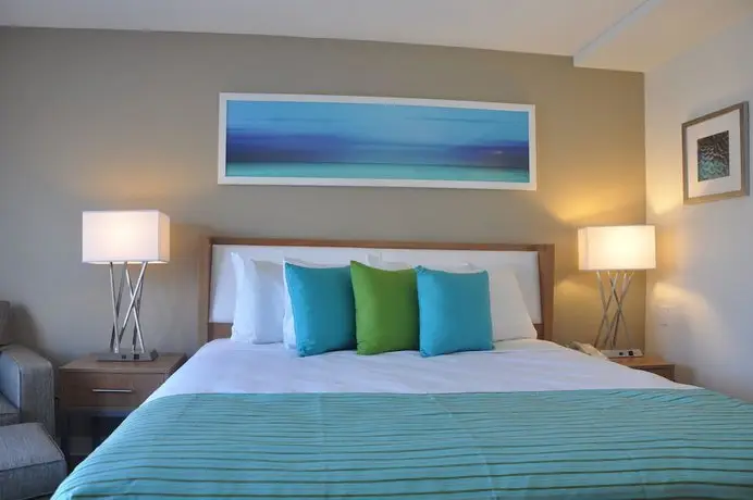 Courtyard by Marriott Nassau Downtown/Junkanoo Beach 