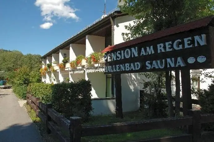 Pension Am Regen