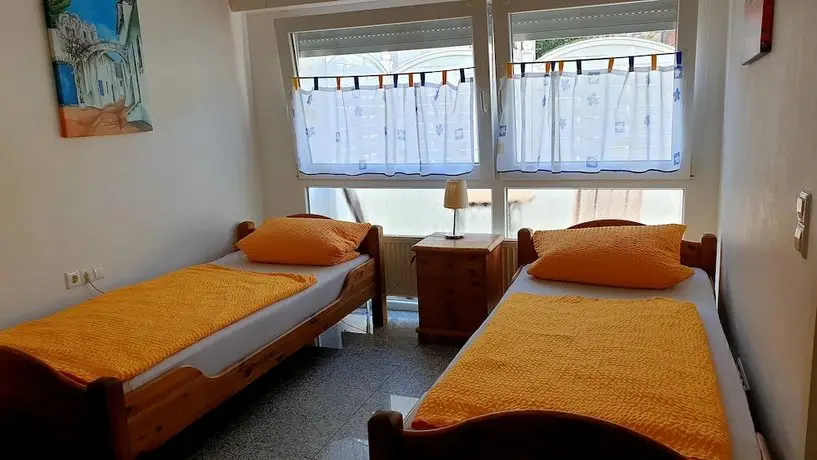 Apartmenthaus Zum Lowen Heidelberg - Ziegelhausen 