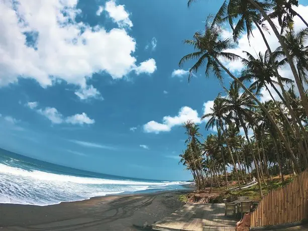 Most Exotic Beachfront Villa Keong 