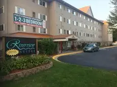 Riverview Suites Apartments on First Street 