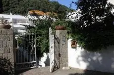 Mezzatorre Holiday Home 