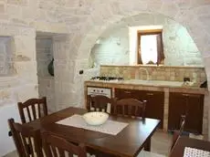 Trulli Isago 