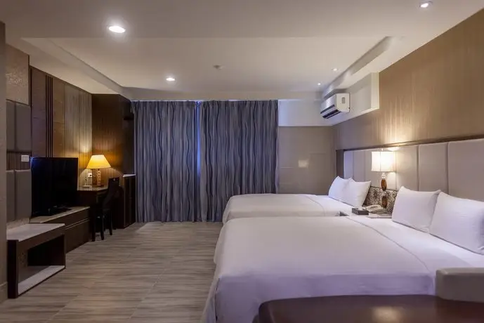 Maple Hotel Tainan City