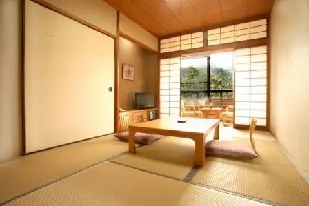 Wafu Ryokan Misato