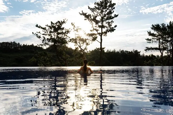 Hidden Cliff Hotel & Nature 