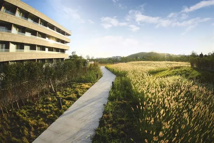 Hidden Cliff Hotel & Nature 