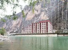 Balagezong Tibetan Ecological Hotel 