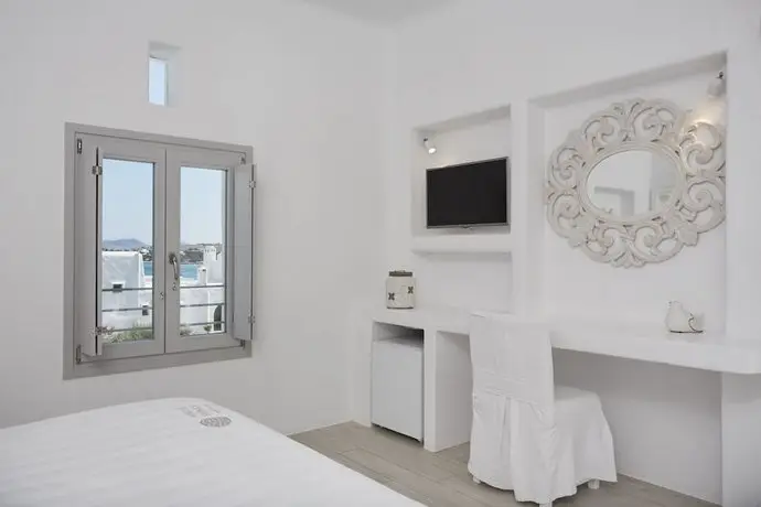 White Dunes Luxury Suites 