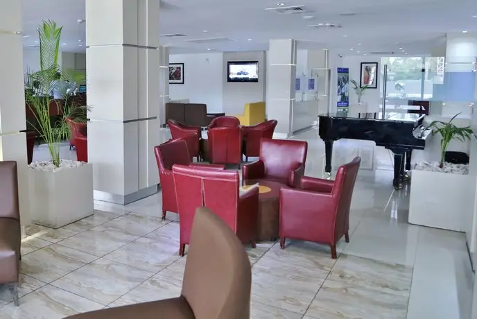 Swiss Spirit Hotel & Suites Alisa Accra