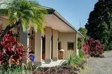 Mahana House Country Inn 