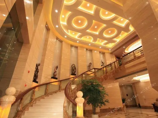 Huizhou Yijia International Hotel 