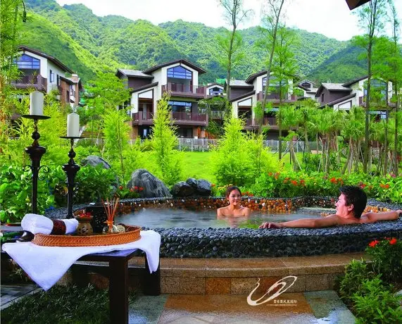 Country Garden Holiday Hot Spring Hotel Fogang 