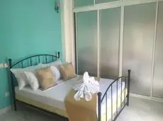 Homestay - Clean Comfy walk2beach free Wifi 