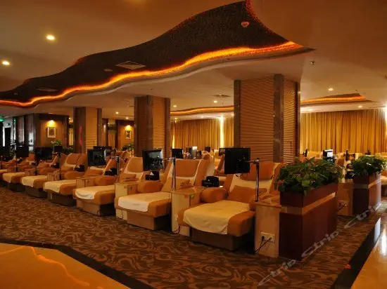 Hotel Royal International Zhanjiang 